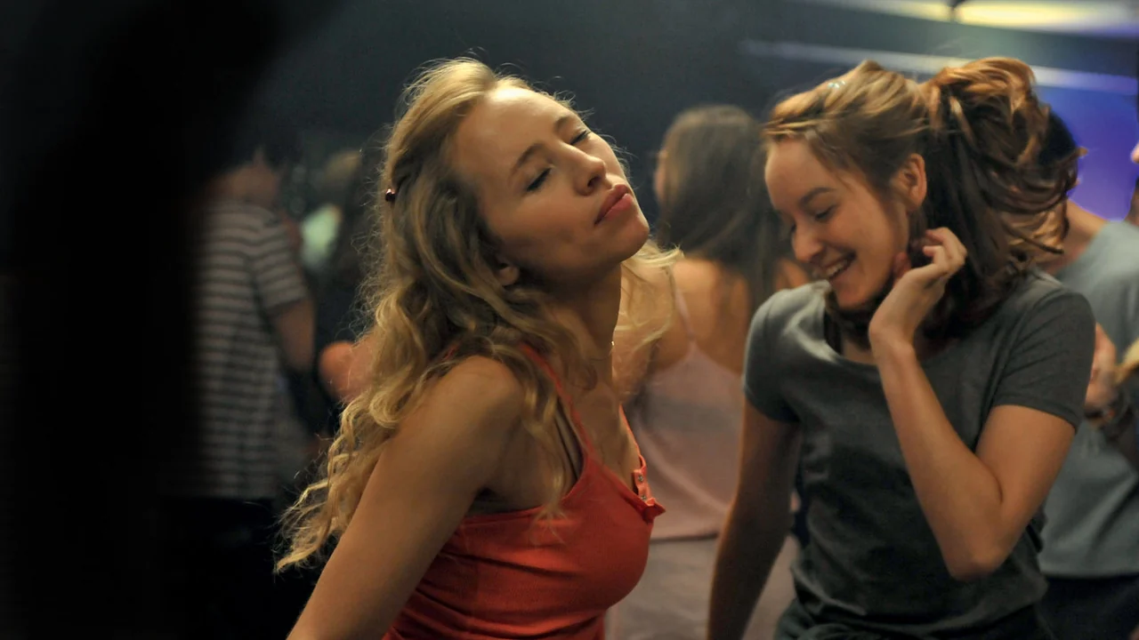 Фильм Новая подружка (2014)